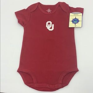 Burgundy Red unisex baby onesie 12M